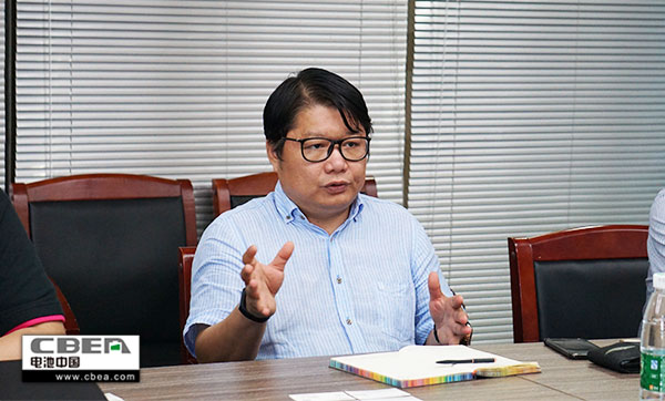 區(qū)漢成600.jpg
