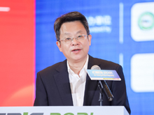 贛州副市長陳水連：贛州經(jīng)開區(qū)新能源汽車產(chǎn)業(yè)加速崛起 今年?duì)I收預(yù)計(jì)增長40%