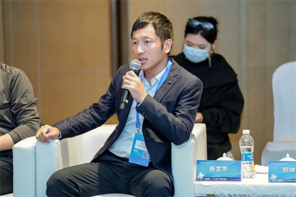 “Li+學社”高端對話：警惕全球化機遇下，鋰電企業的出海挑戰和技術迭代風險