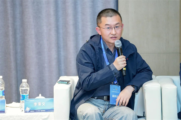 “Li+學社”高端對話：警惕全球化機遇下，鋰電企業的出海挑戰和技術迭代風險