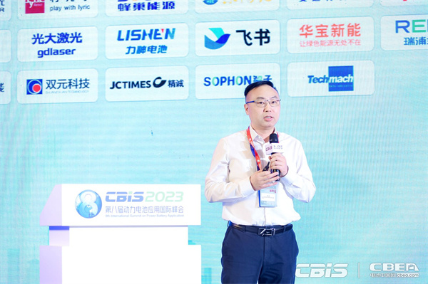 武漢睿意新材料科技有限公司董事長(zhǎng)/首席科學(xué)家朱文：固體陶瓷電解質(zhì)及導(dǎo)體涂層隔膜研發(fā)體系的構(gòu)建